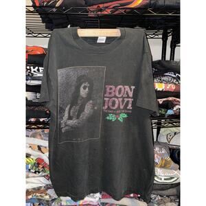 Vintage 1991 Bon Jovi Christmas Benefit Concert Faded/distressed Shirt Size L
